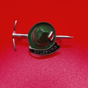 "SALZBURG" Hiking Pin